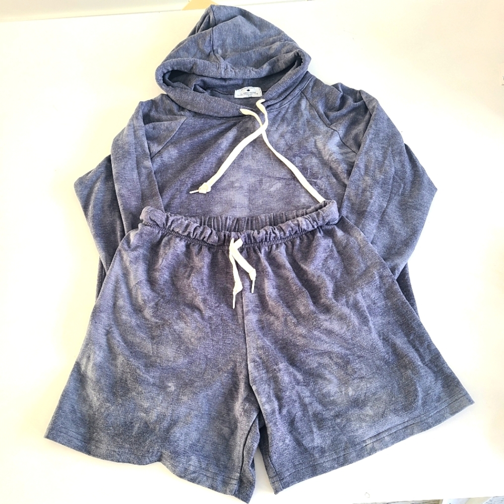 🧥+🩳  set of hoodie and short